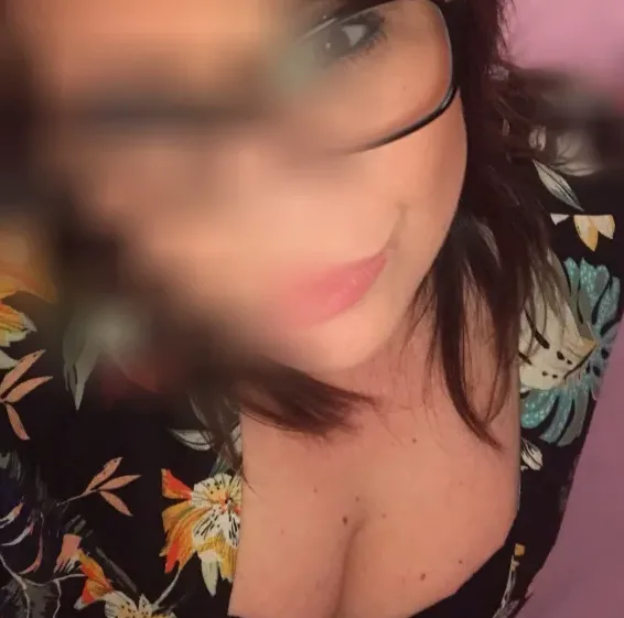 Fabienne, 40