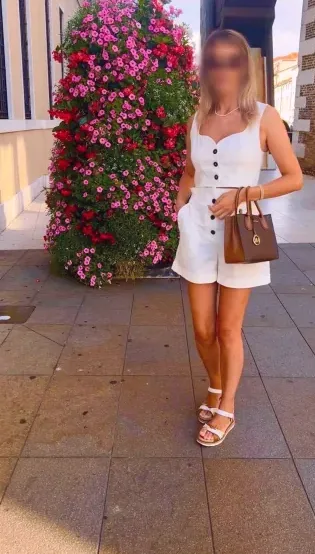 Leyla, 38