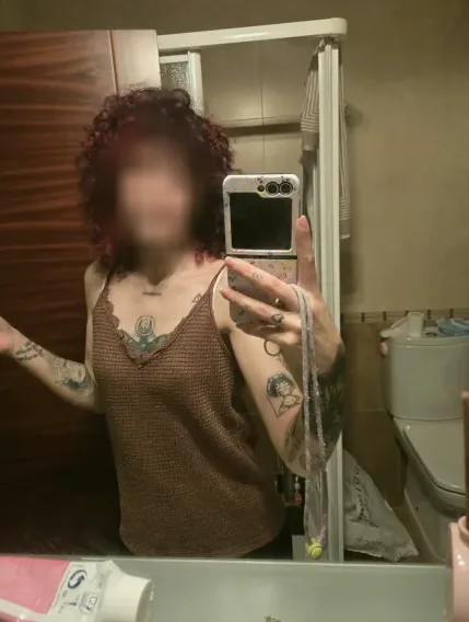 Leyla, 36