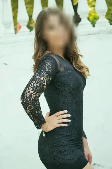 Melanie, 28