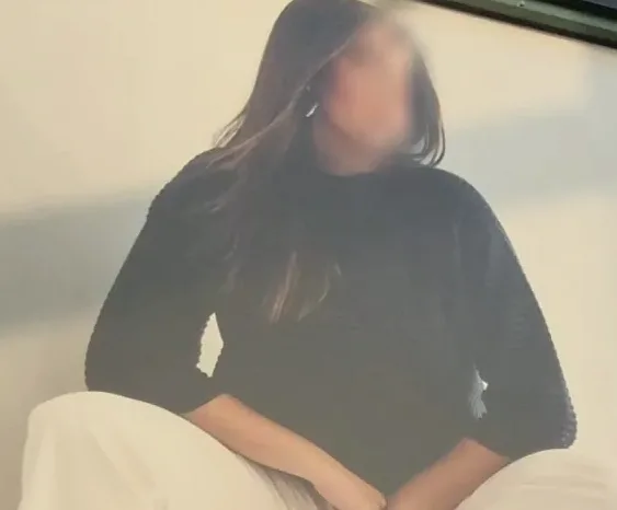 Paula, 37