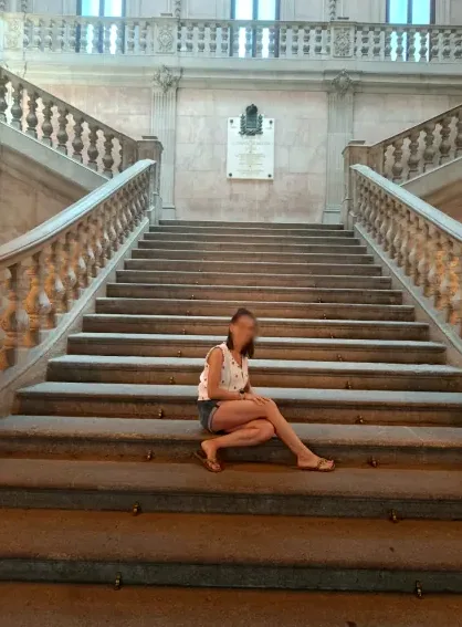 Stefanie, 33